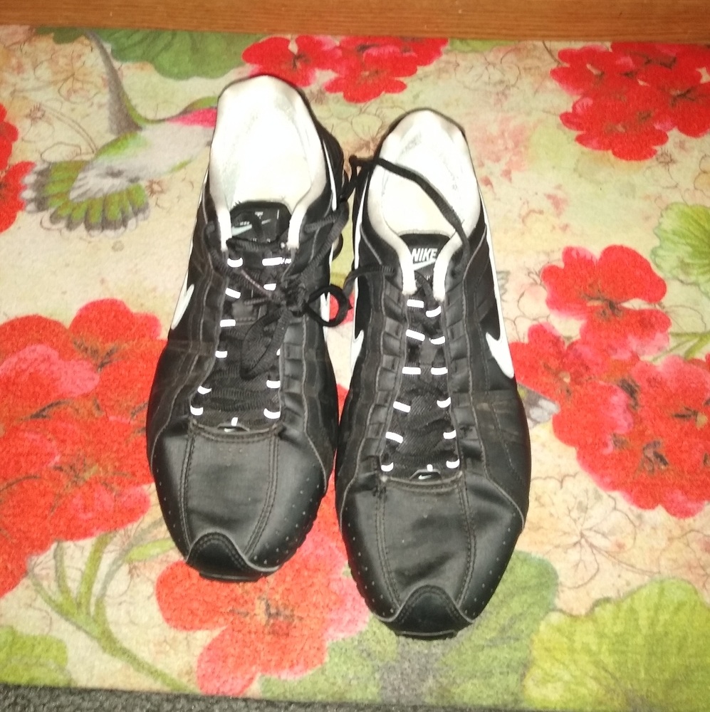 Nike shoes